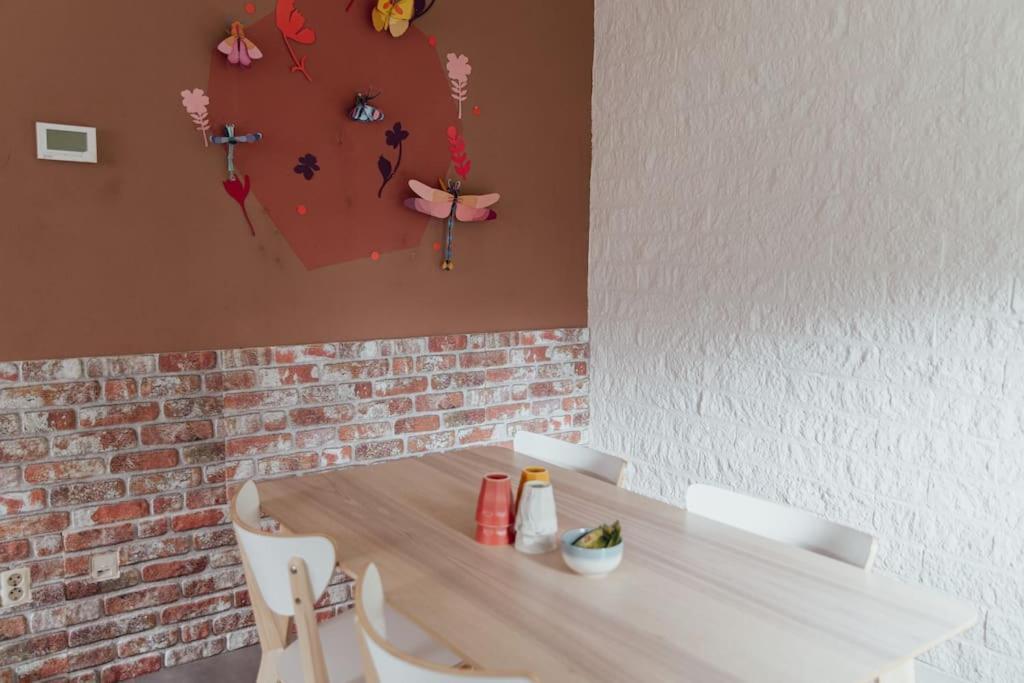 Cosy Bungalow With Private Garden Noordwijkerhout Eksteriør billede